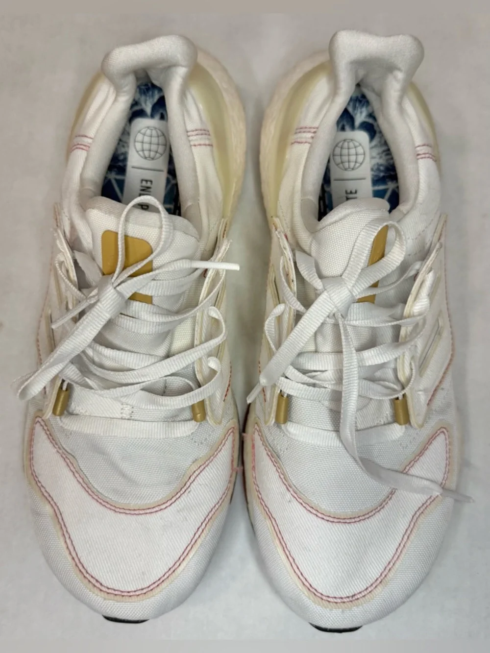 Adidas Women's Ultraboost 22 Running Shoes White/Pink Size 9.5